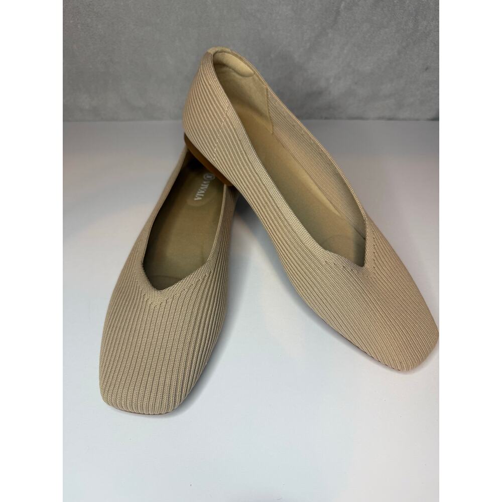 Vivaia Margot 2.0 Square Toe V-Cut Flats Womens 39.5 8.5 Almond Tan Comfort Knit